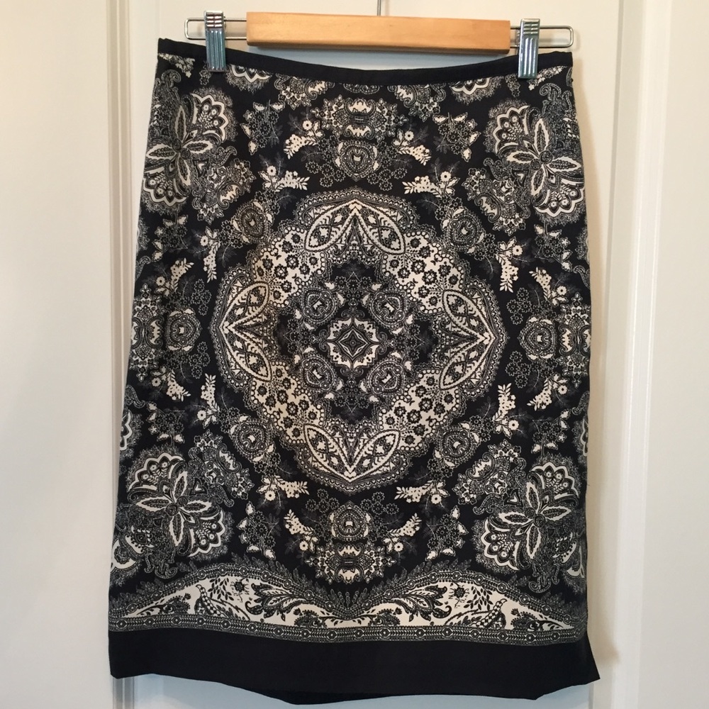 Ann Taylor LOFT skirt